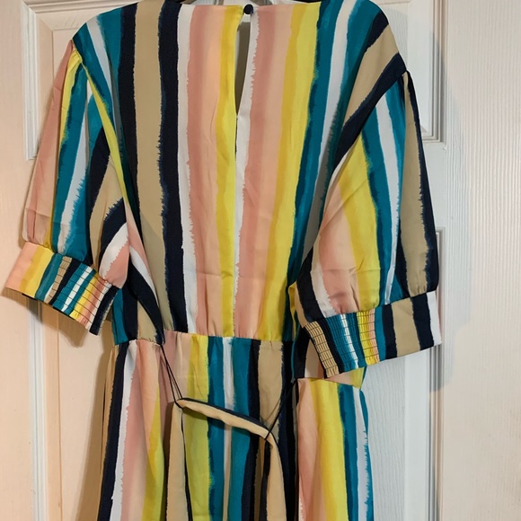 NWT Lane Bryant colorful top - Picture 3 of 5